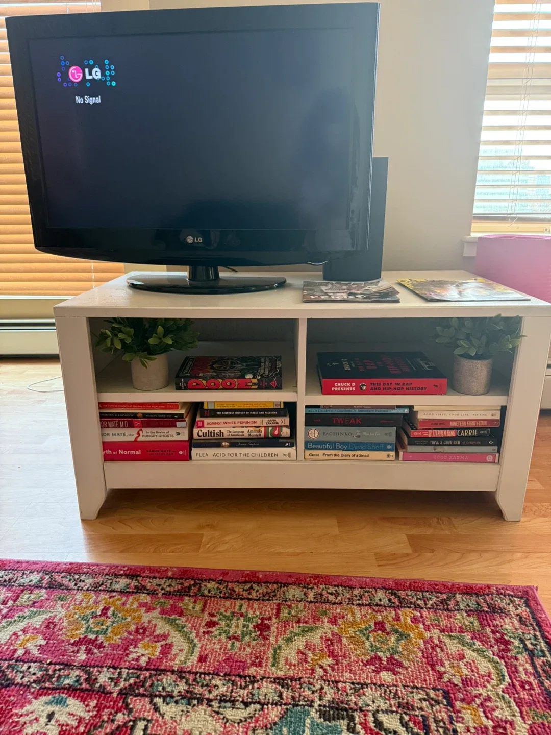 White storage console thumbnail