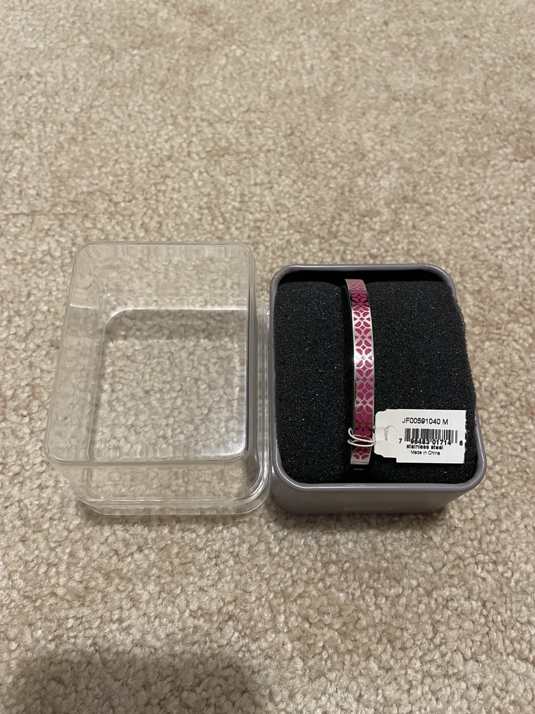 BRAND NEW Fossil Bangle Bracelet (small) thumbnail
