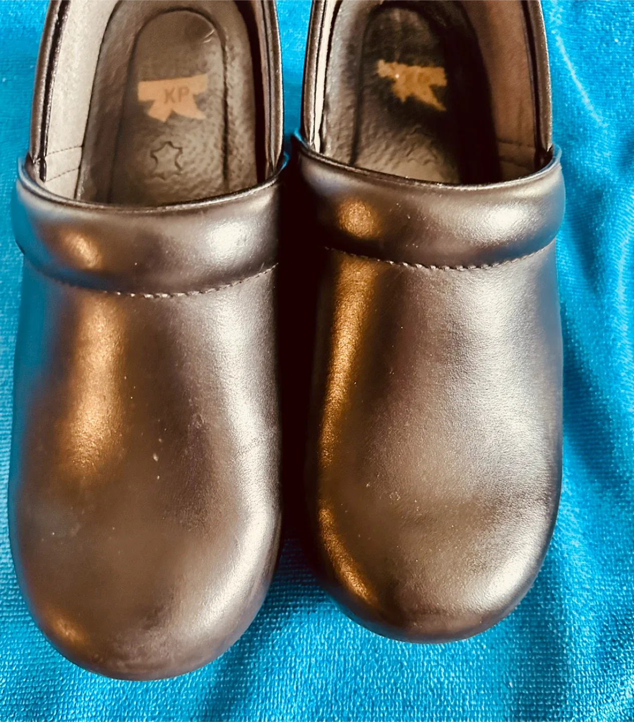 Dansko Black Leather Clogs Size 38 WIDE image indicator(2)