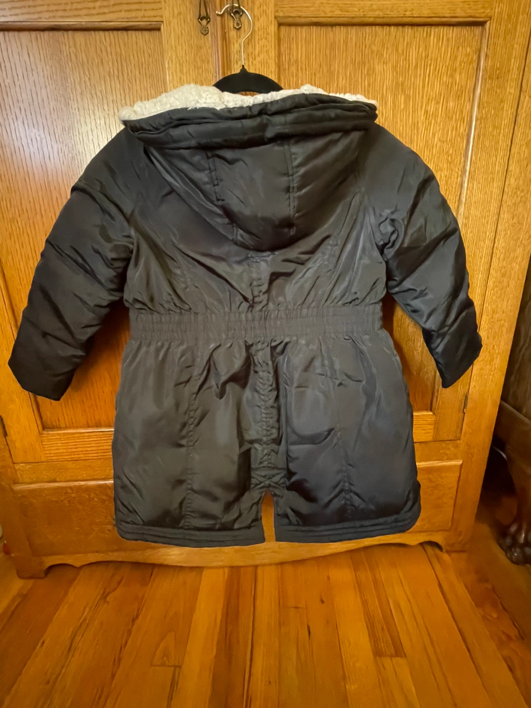 Girl DKNY Coat. Size 6x - photo 3