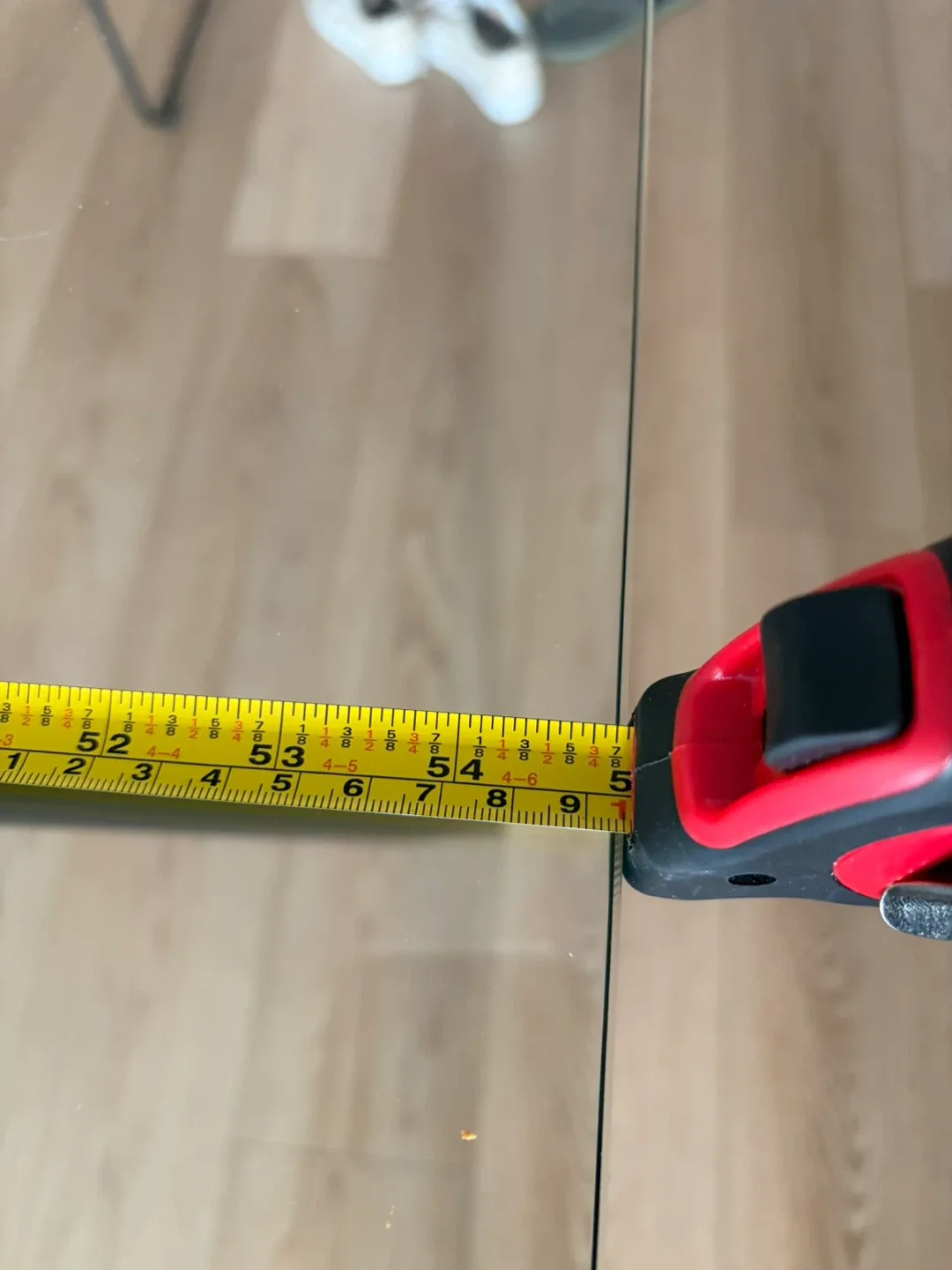 Glass Top Dining Table image indicator(7)