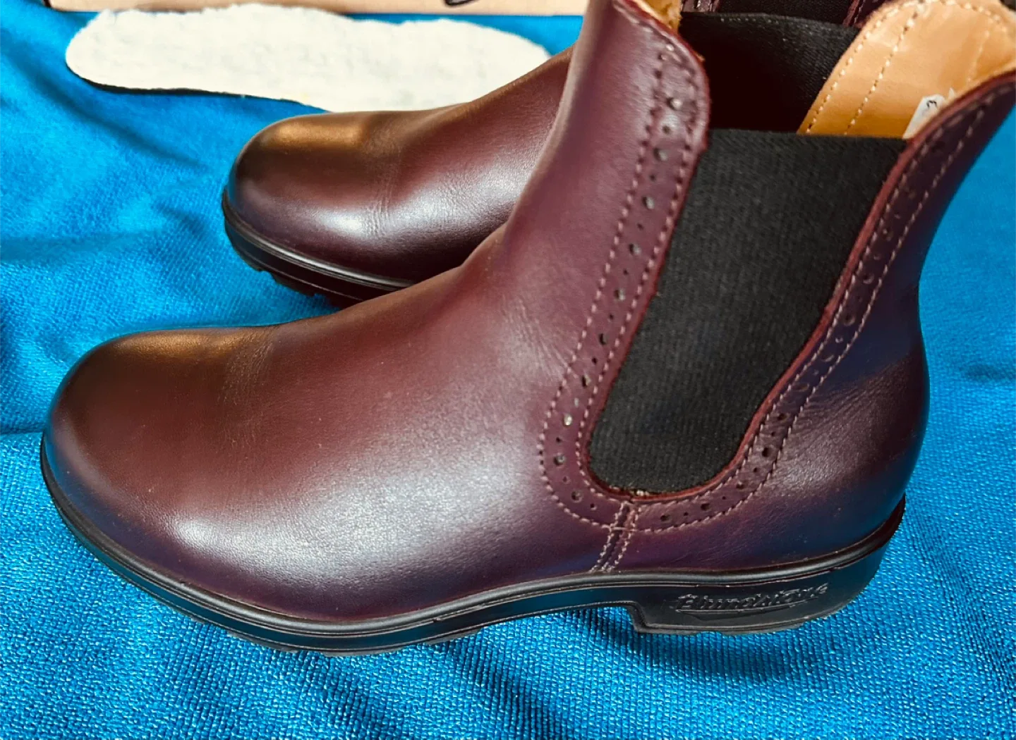 Blundstone 1352 Elastic Sided Boot - Size 8.5 US Women image indicator(7)