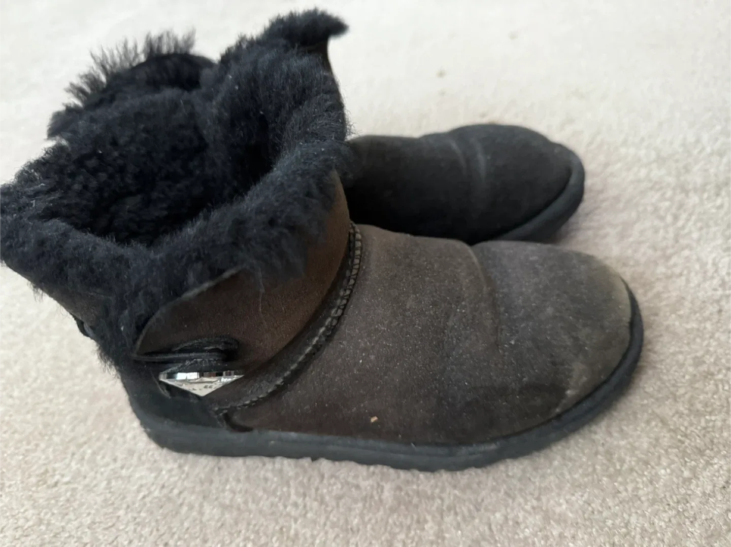 UGG Boots Size 5 - Black image indicator(2)