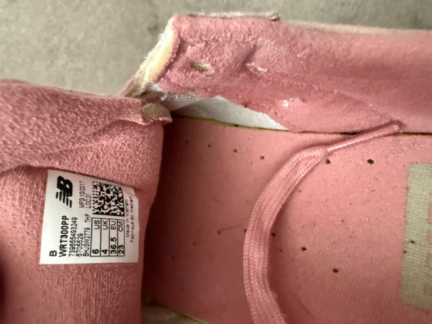 New Balance  Pink Sneakers - Size 5 image indicator(3)