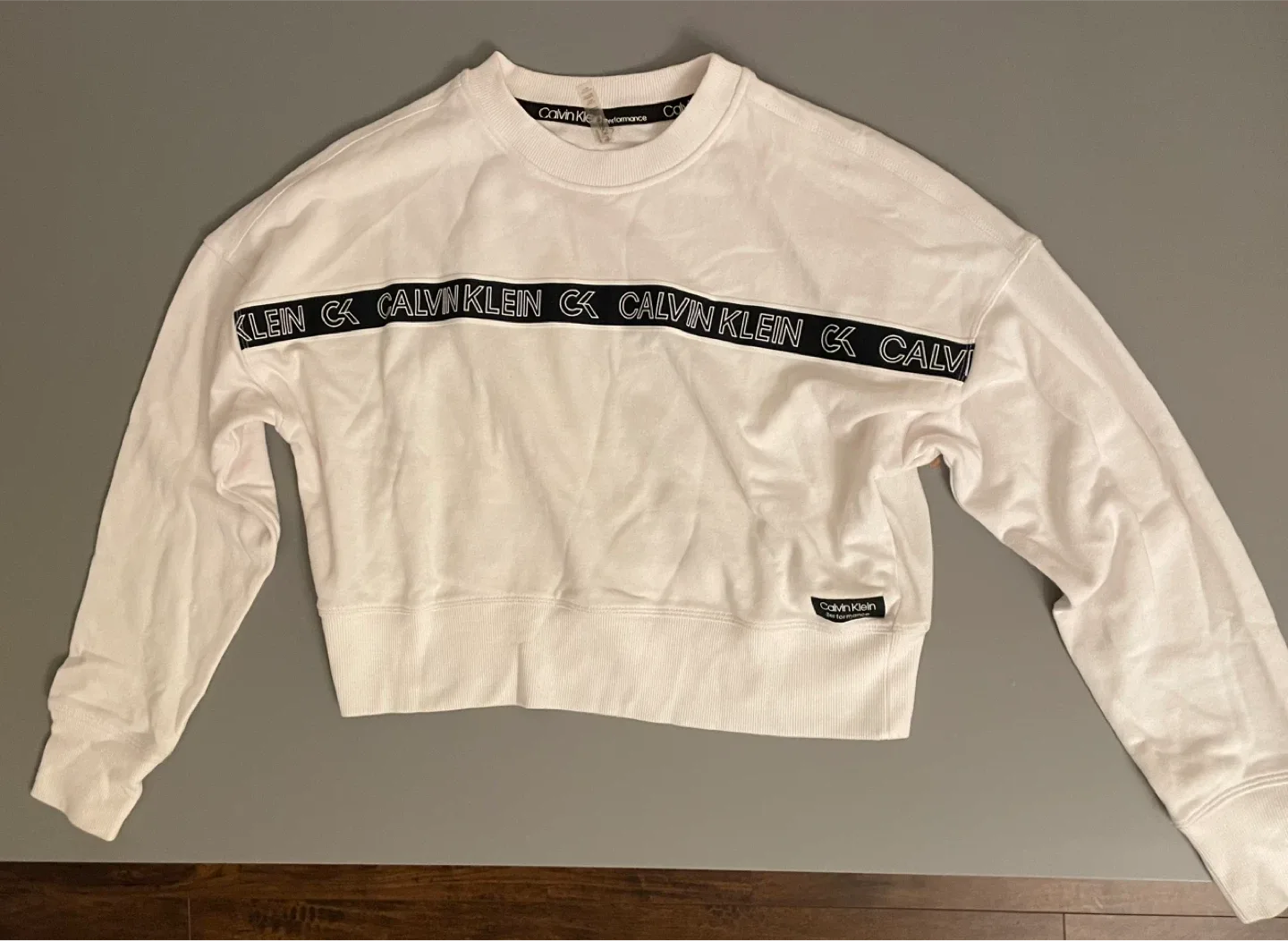 Calvin Klein White Cropped Sweatshirt thumbnail