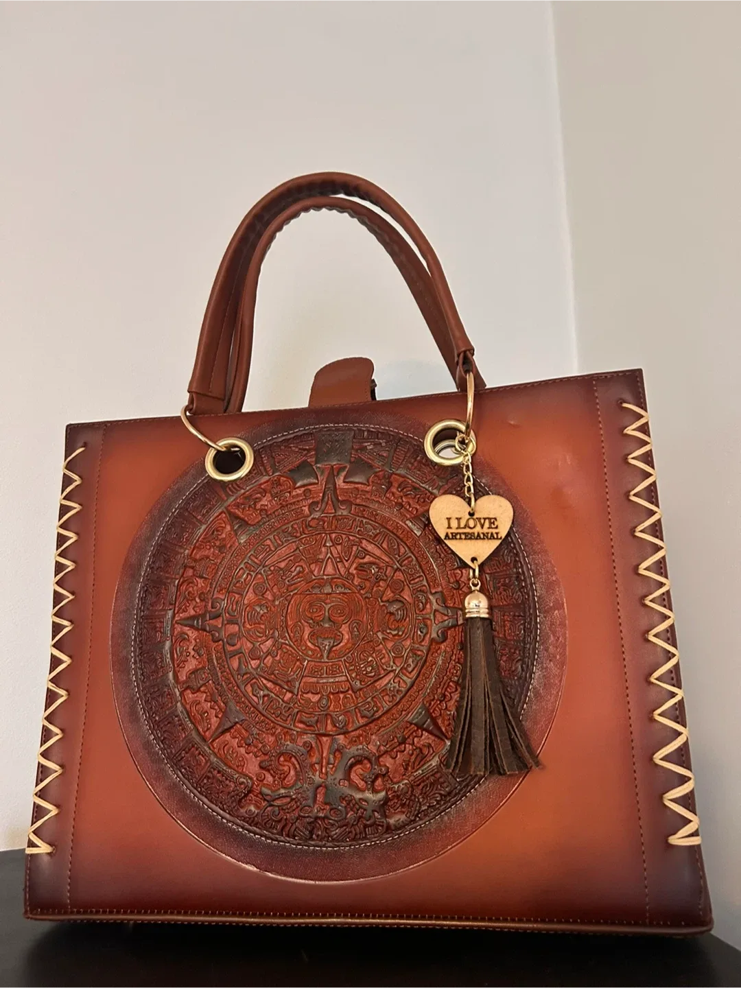 Artisanal Leather Handbags & Wallet image indicator(9)