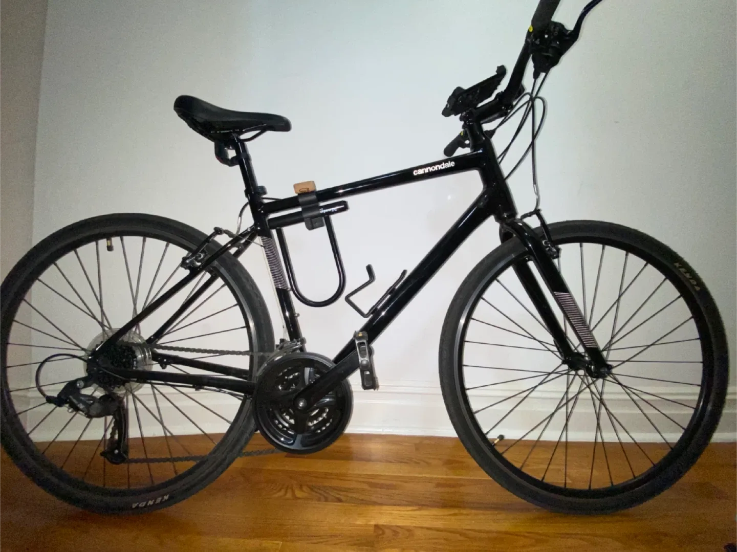 Cannondale Quick Bike - Black image indicator(9)