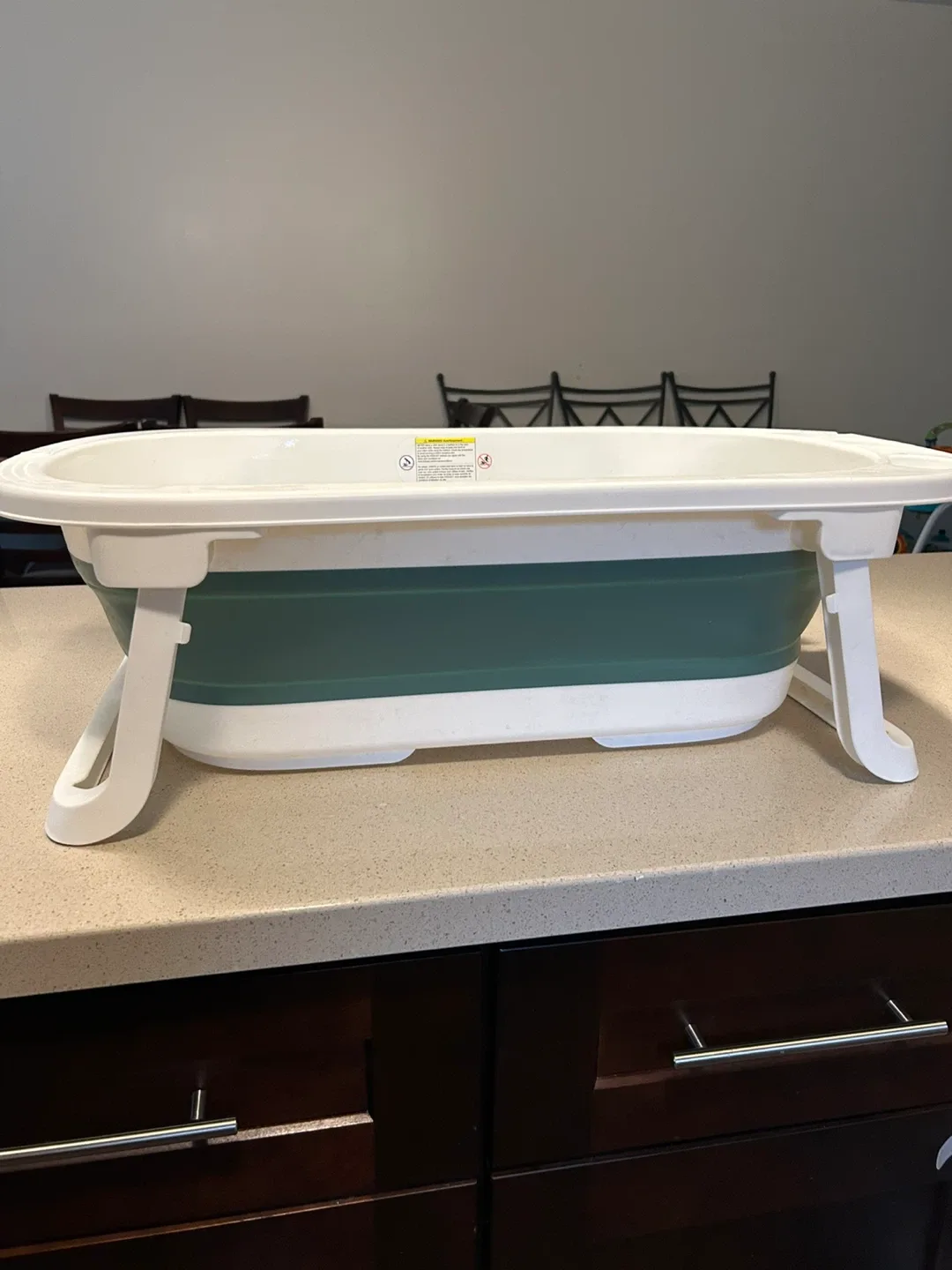 Collapsible Baby Bathtub - White & Green image indicator(2)
