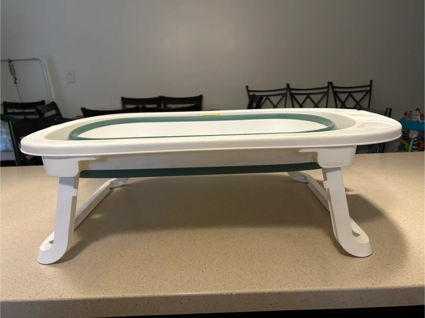 Collapsible Baby Bathtub - White & Green image indicator(3)