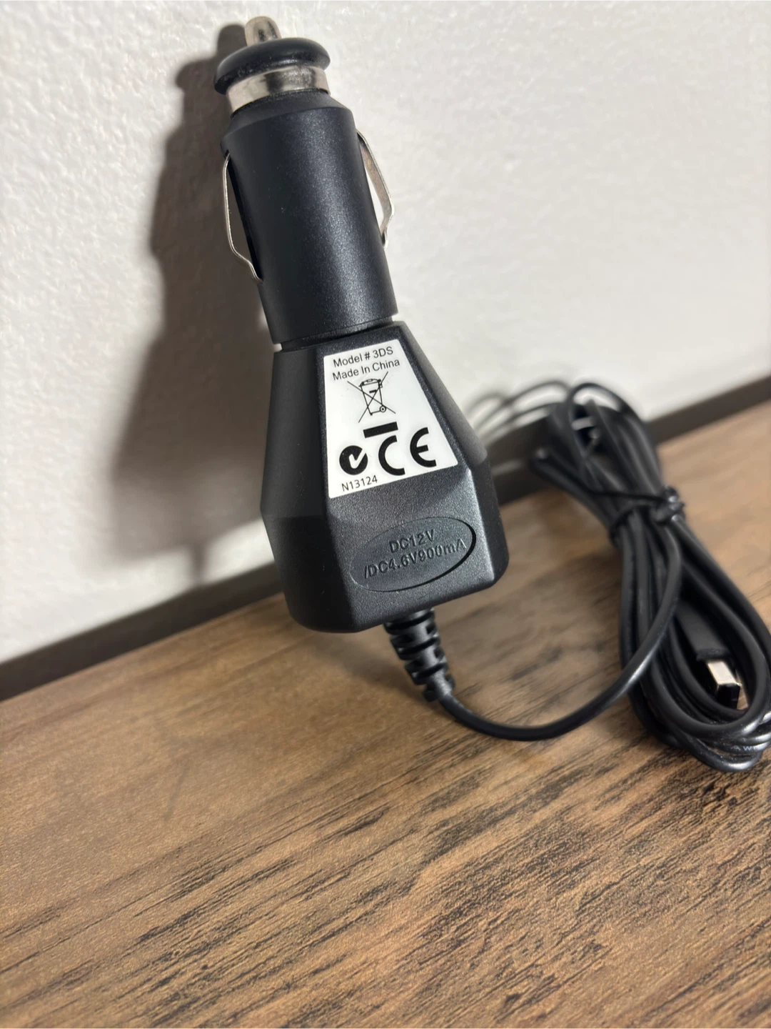 Nintendo 3DS Car Charger (DC 12V) - Secure Now! - photo 3
