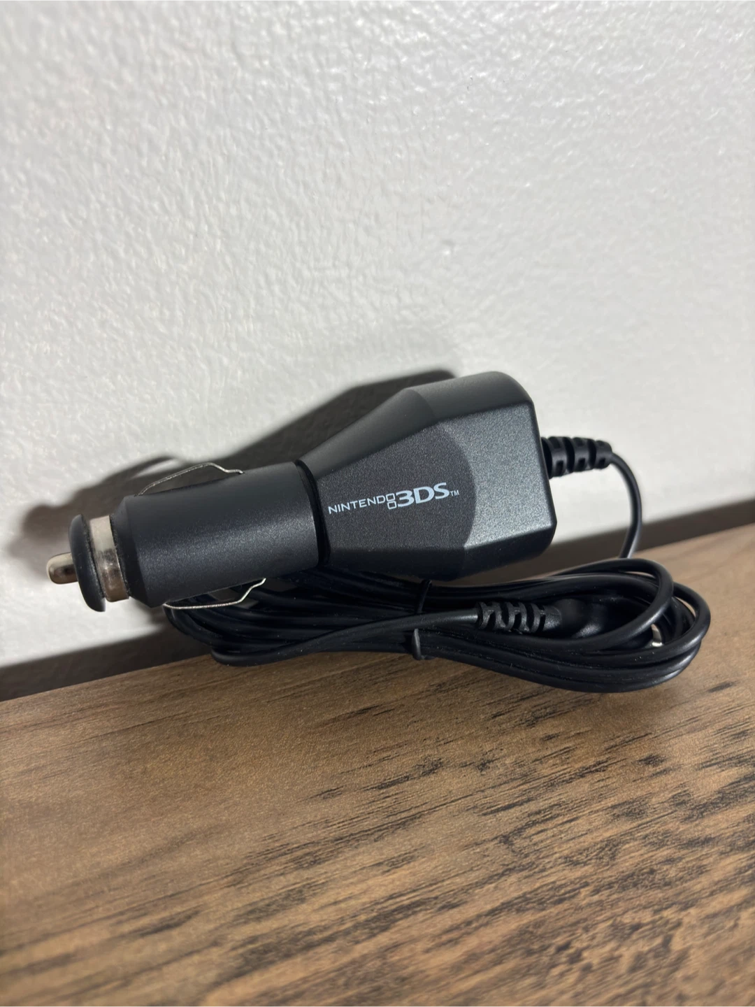 Nintendo 3DS Car Charger (DC 12V) - Secure Now!