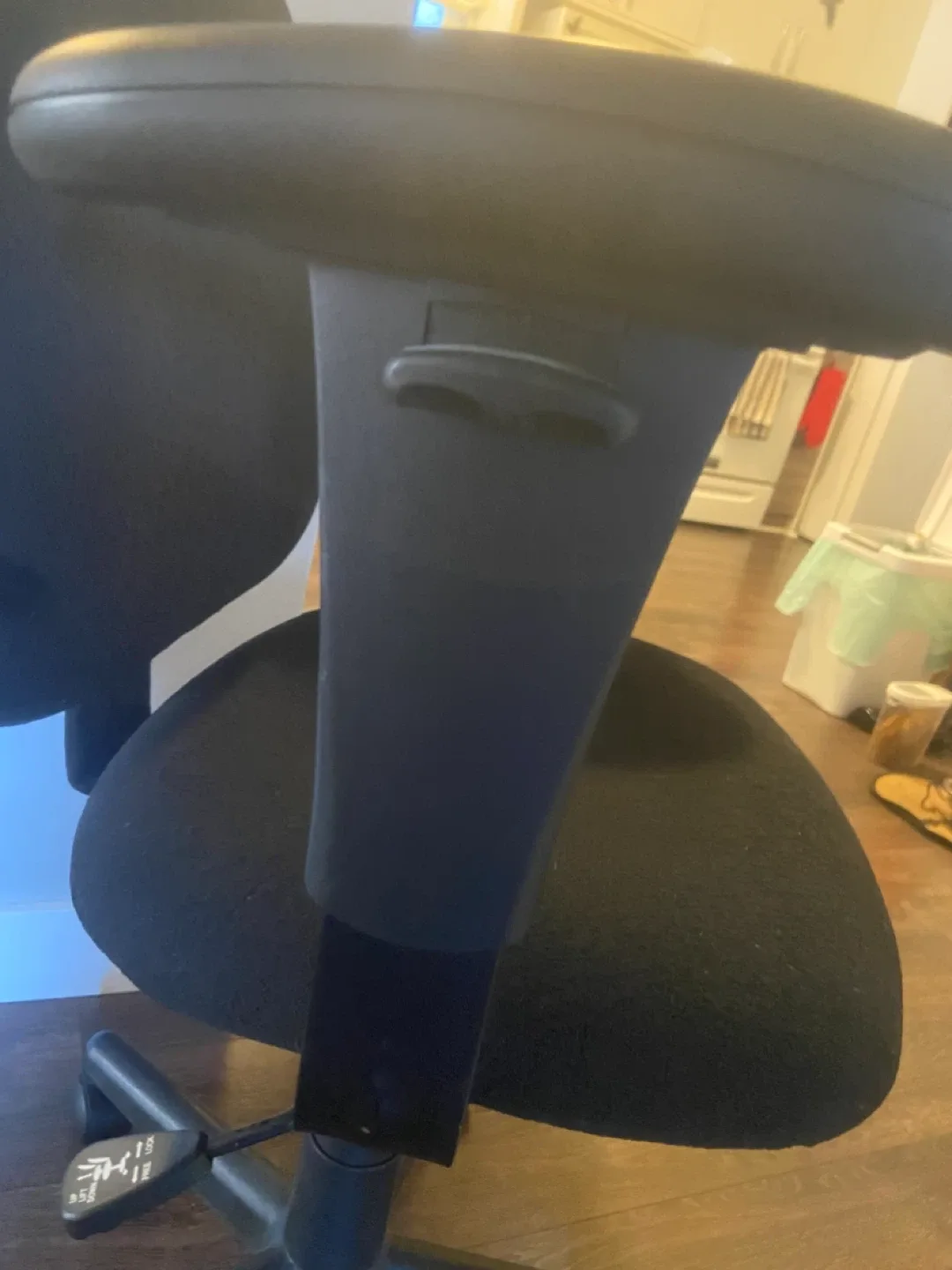 Black Office Chair image indicator(4)