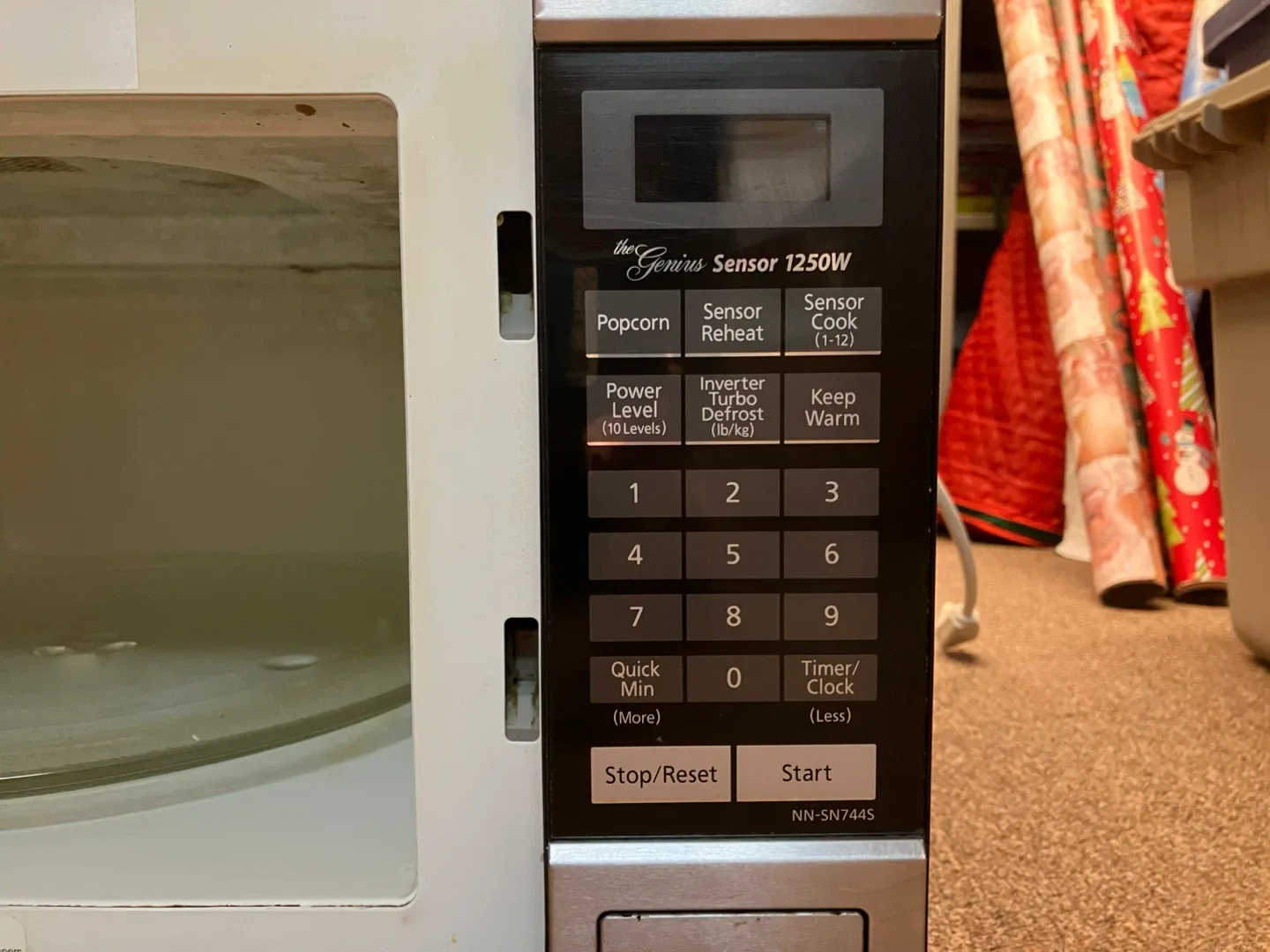 Panasonic Genius Sensor 1250W Microwave image indicator(2)