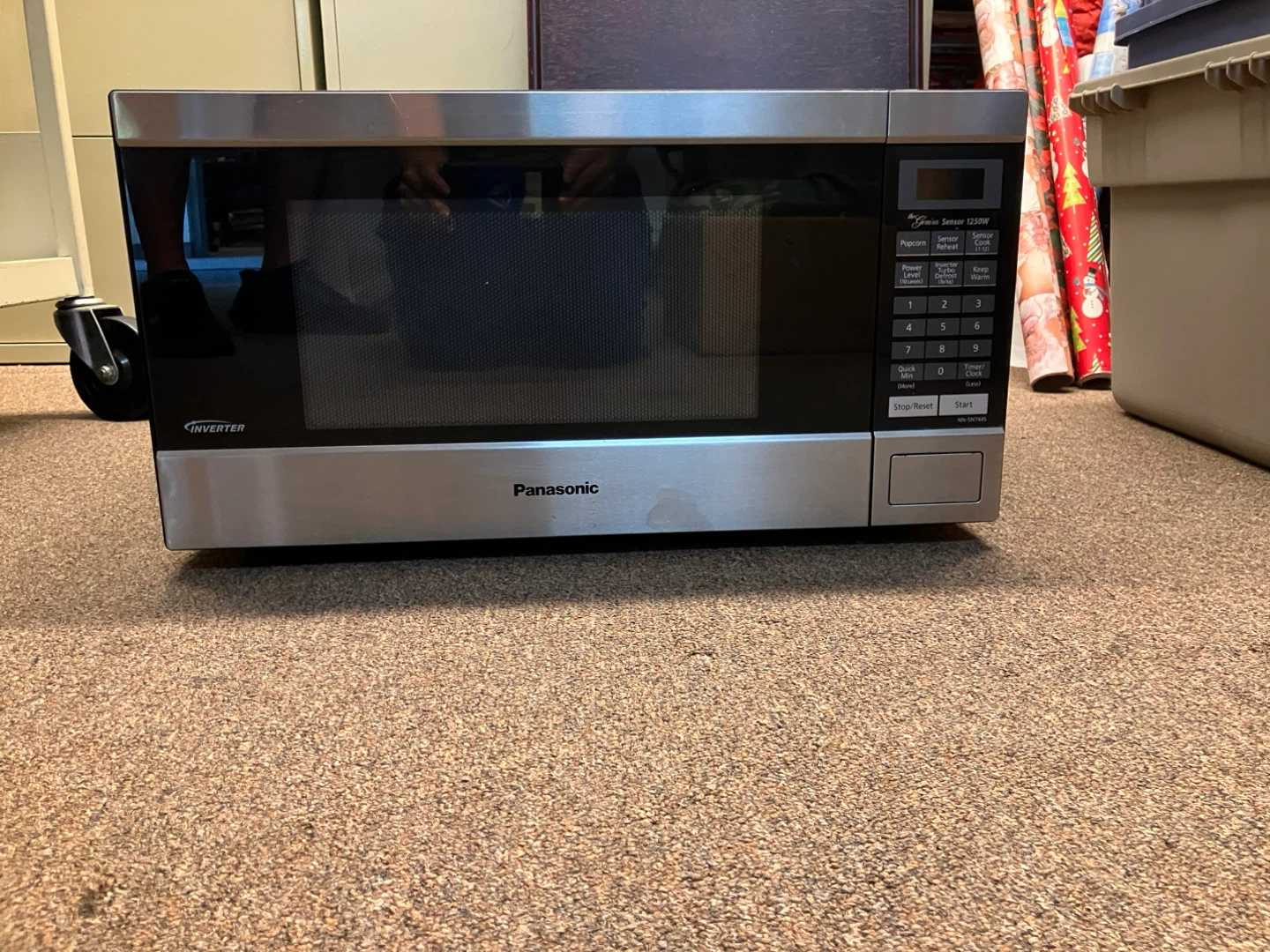 Panasonic Genius Sensor 1250W Microwave