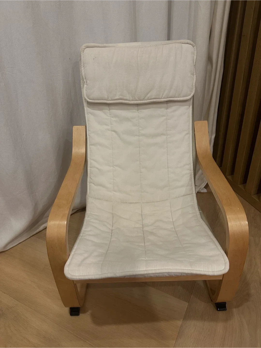 IKEA Poang Chair - Birch Veneer/Cream image indicator(3)
