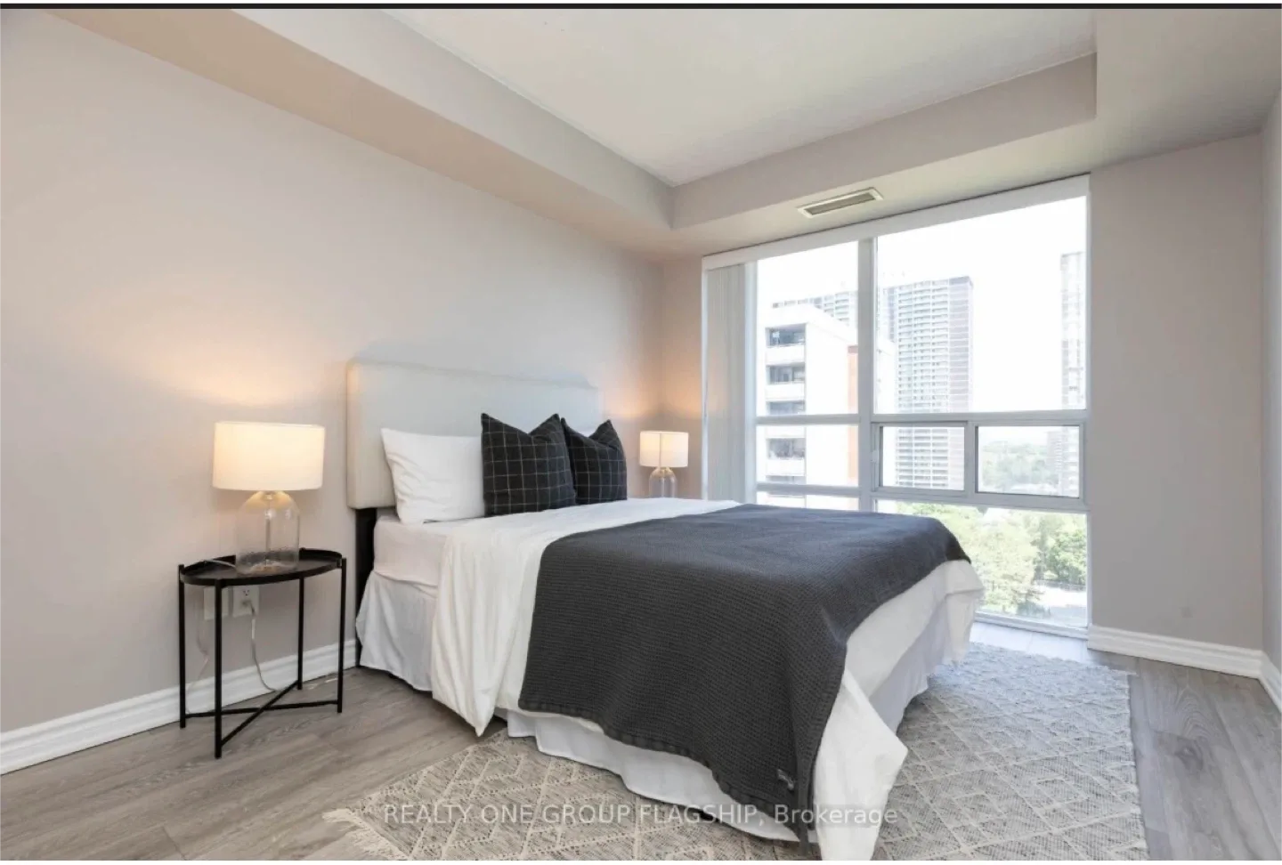 Condo for Rent - immediate availability image indicator(2)