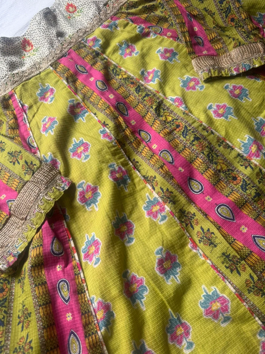 Generation 2pcs Floral Print Shirt with Pants image indicator(8)