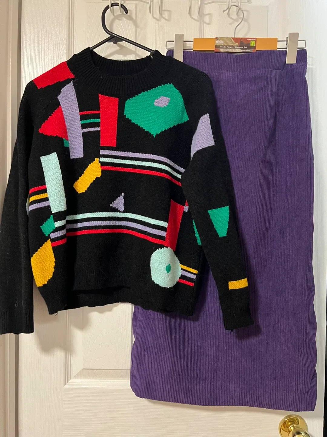 Colorful Geometric Knit Sweater & Purple Corduroy Skirt Set image indicator(7)