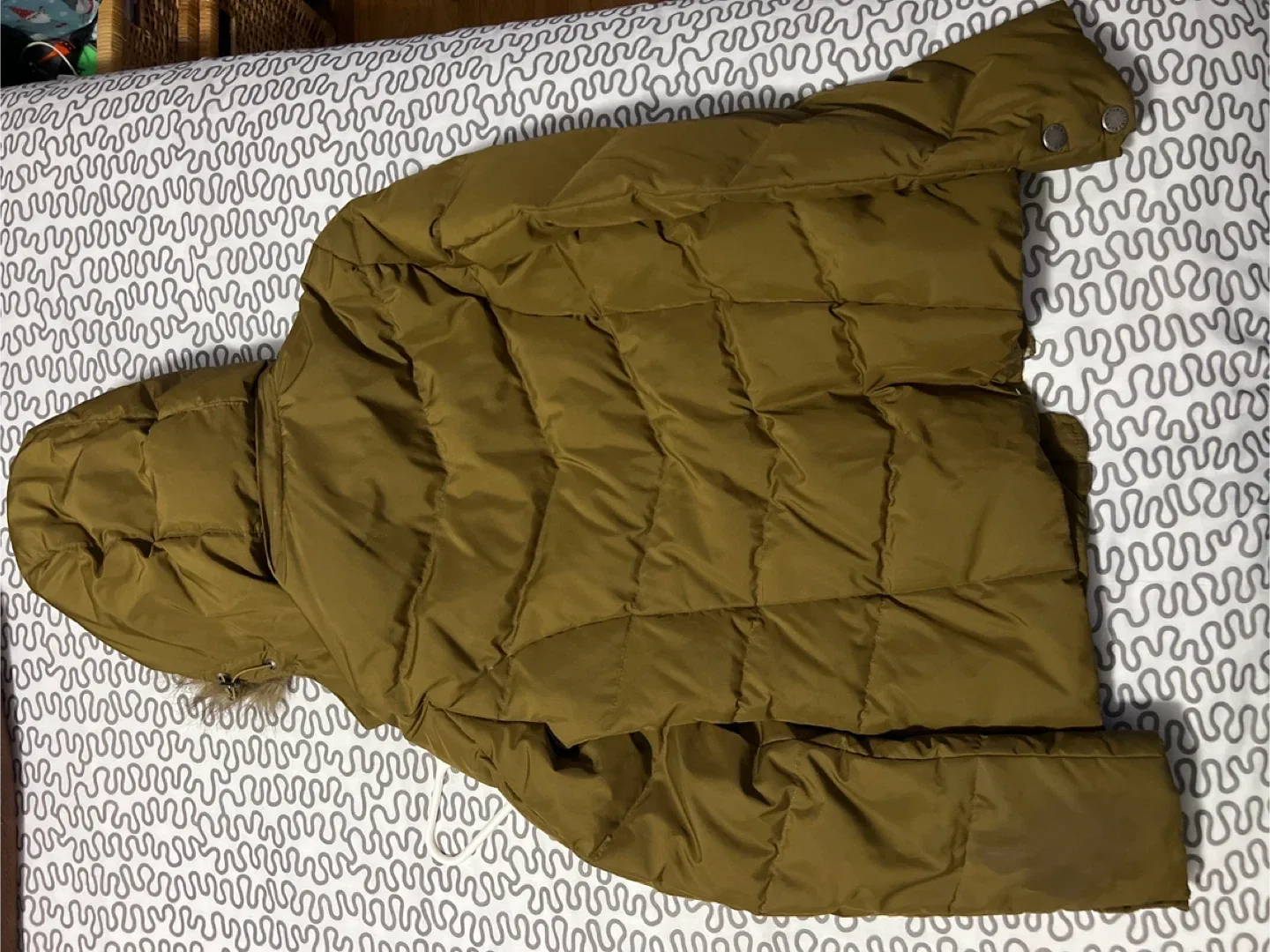 Tommy Hilfiger Winter Puffer Jacket image indicator(2)