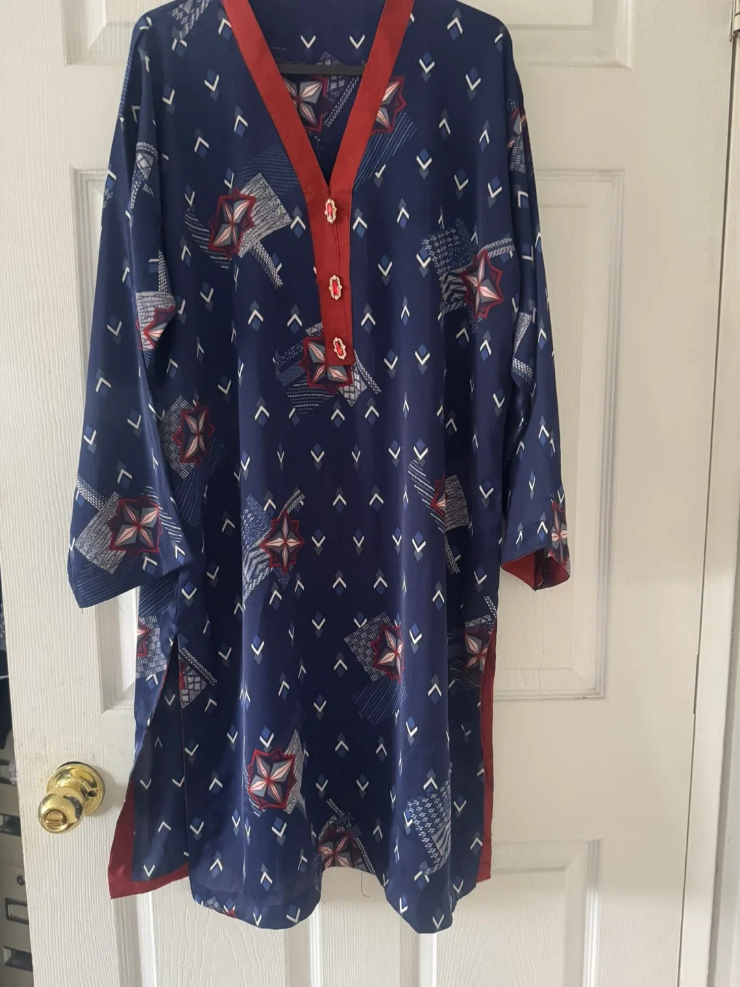 Silk Patterned Navy Blue Tunic xL image indicator(5)