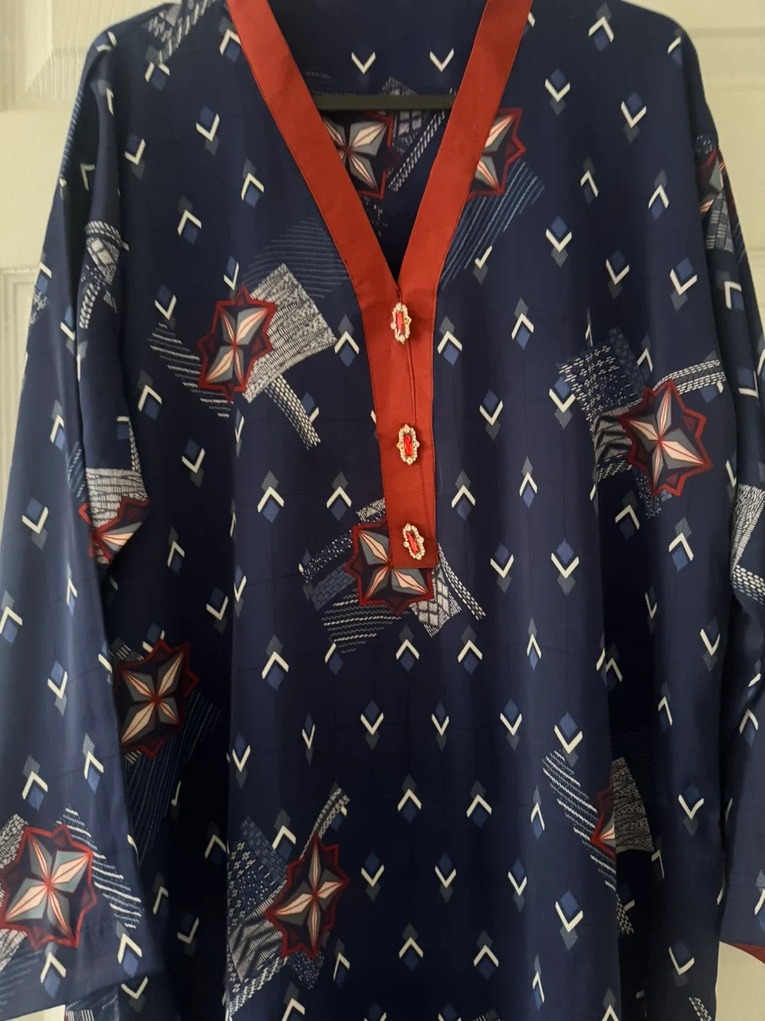 Silk Patterned Navy Blue Tunic xL image indicator(7)