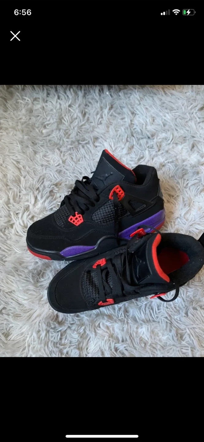 Air Jordan 4 Black/Red/Purple Sneakers image indicator(3)