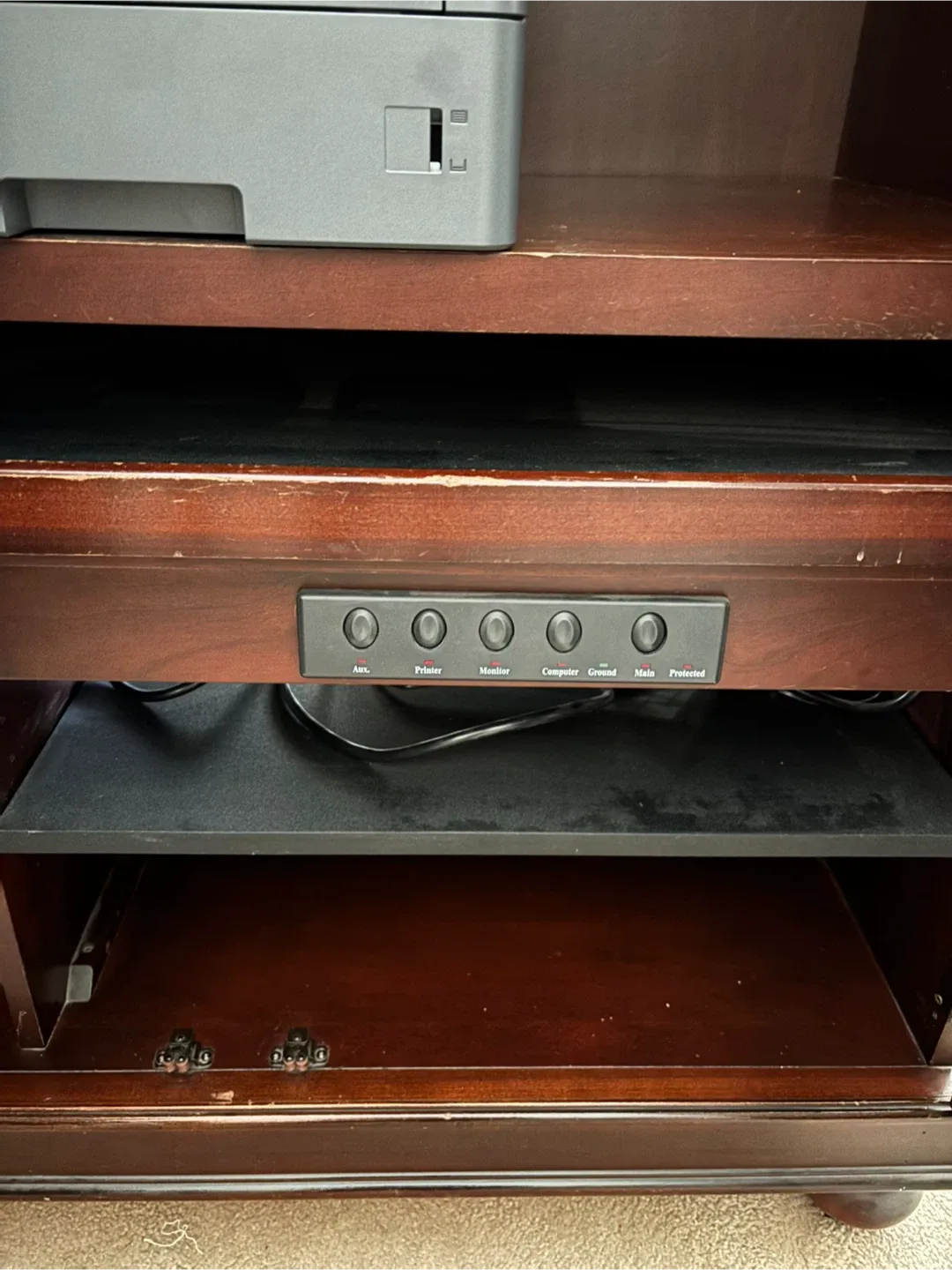 Wooden computer Armoire image indicator(4)