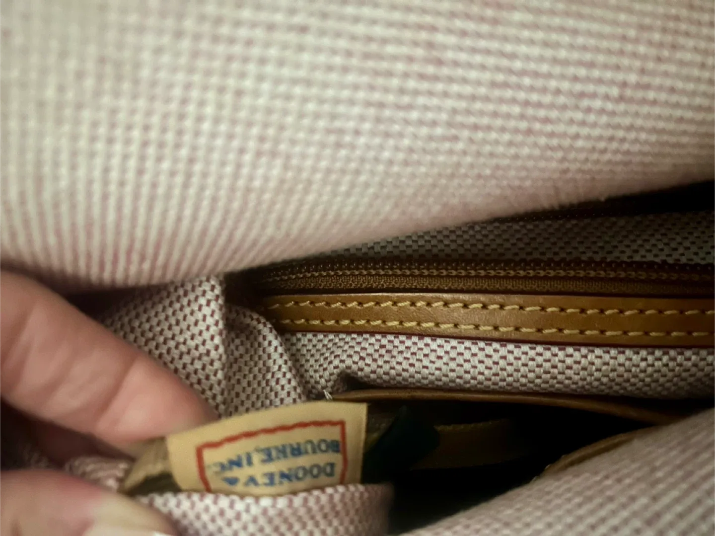 Dooney & Bourke pebble Leather Handbag image indicator(5)