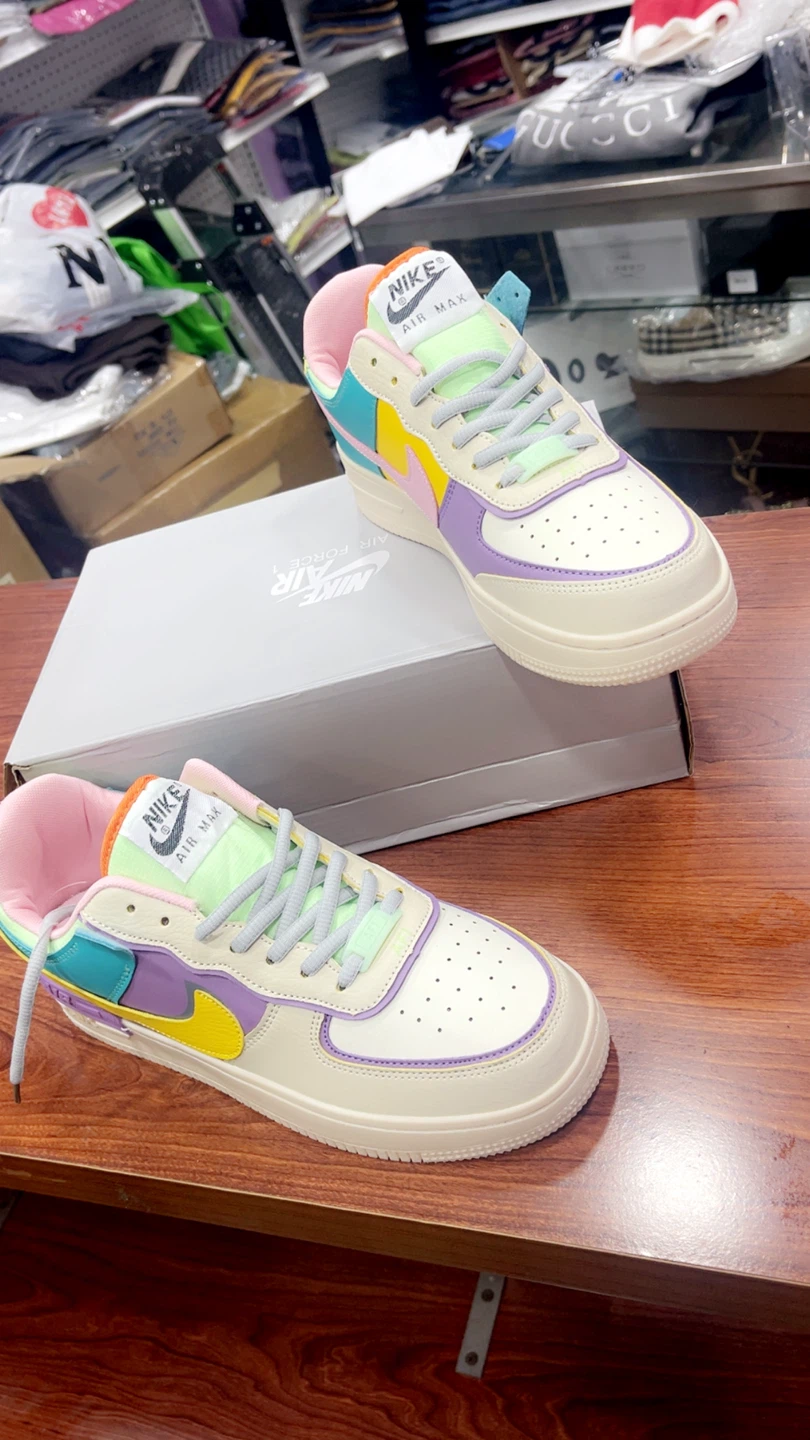 Nike Air Max Sneakers - photo 2