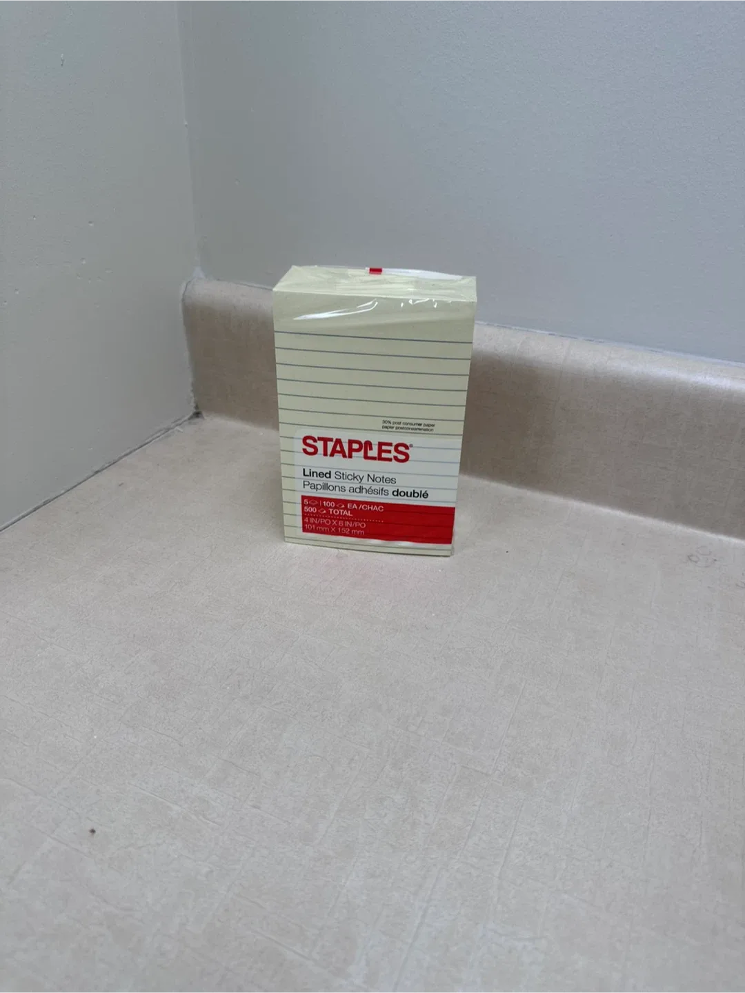 Staples Lined Sticky Notes - 5 Pads image indicator(3)