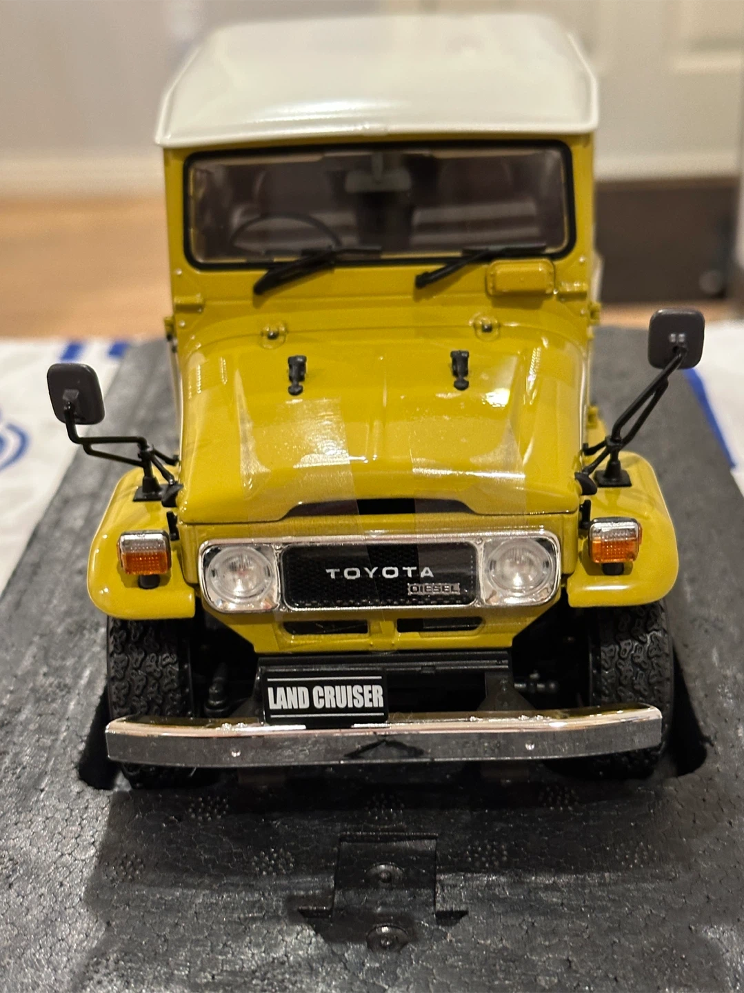 Toyota Land Cruiser 40 VAN Model