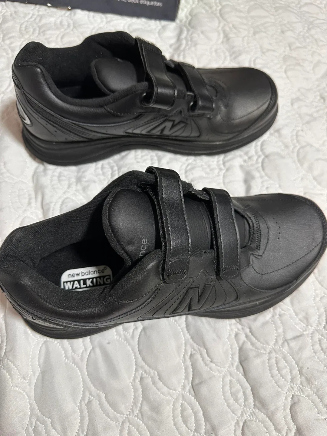 New Balance WW577 Walking Shoes - Black, Size 10.5 image indicator(2)