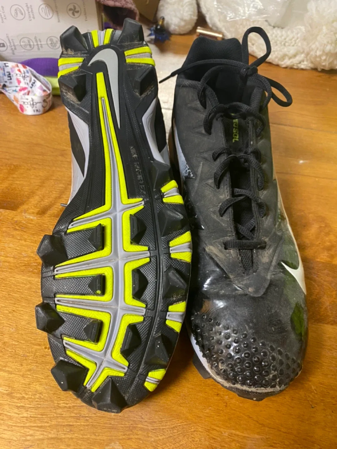 Nike Vapor Cleats image indicator(3)