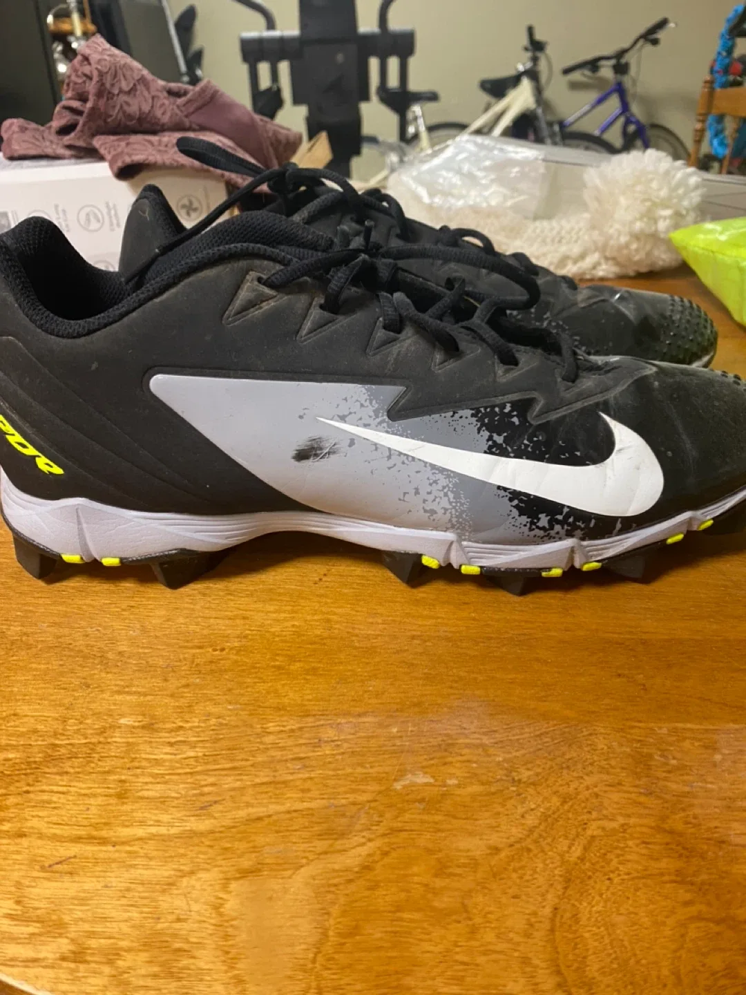 Nike Vapor Cleats image indicator(2)