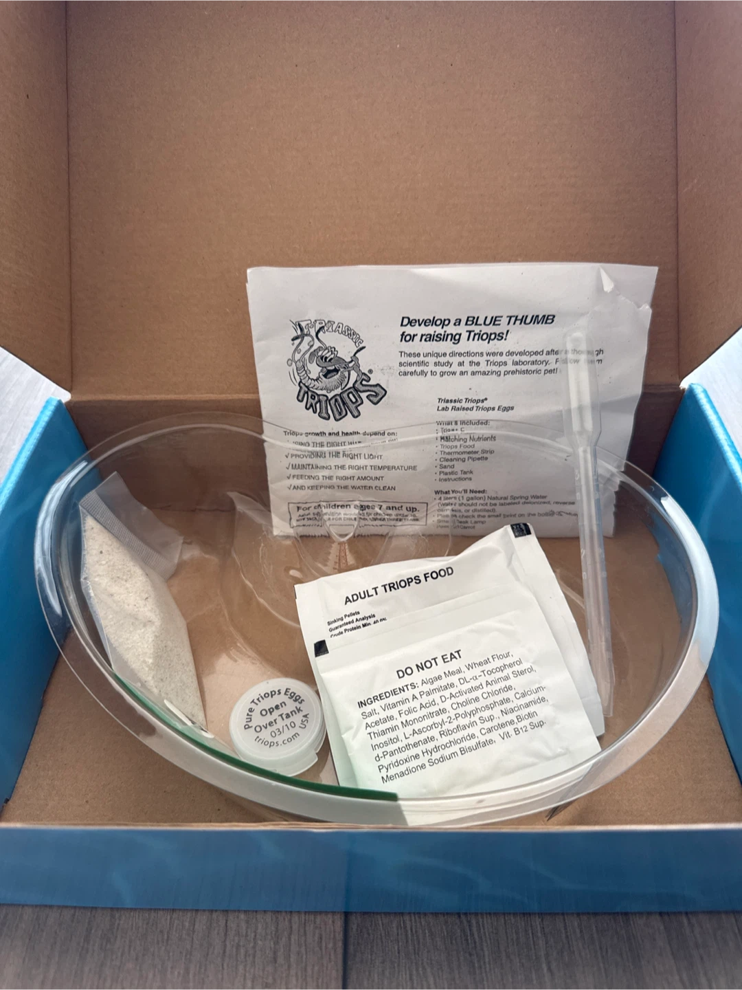 Scholastic Grow Your Own Triops Sea Creatures Kit - photo 2