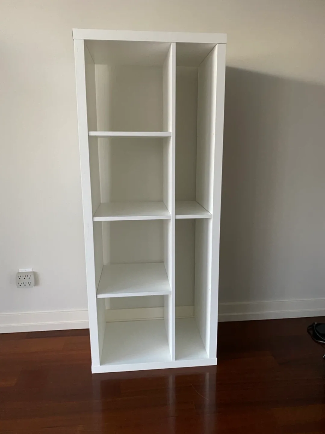 IKEA Kallax White Shelf Unit image indicator(3)