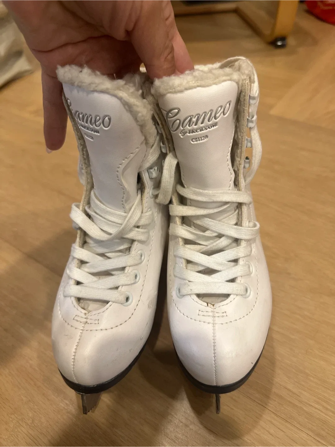 Cameo Jackson Ice Skates - Size 1 image indicator(4)