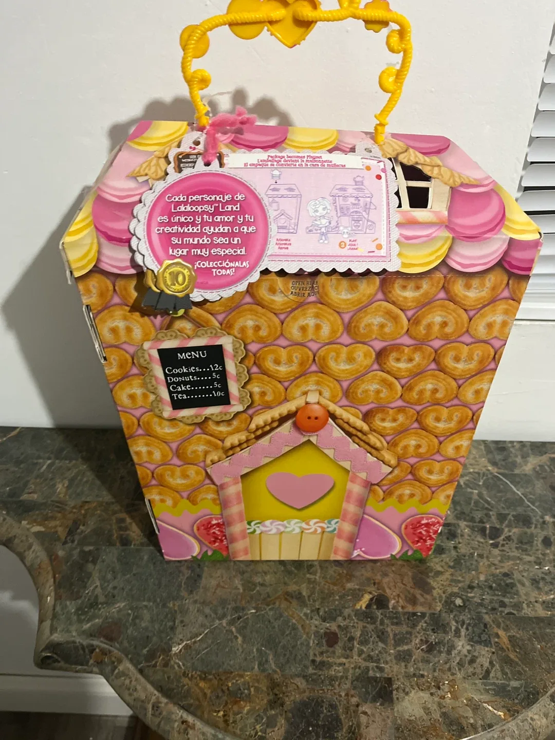 Lalaloopsy Crumbs Sugar Cookie Doll w/ House image indicator(2)