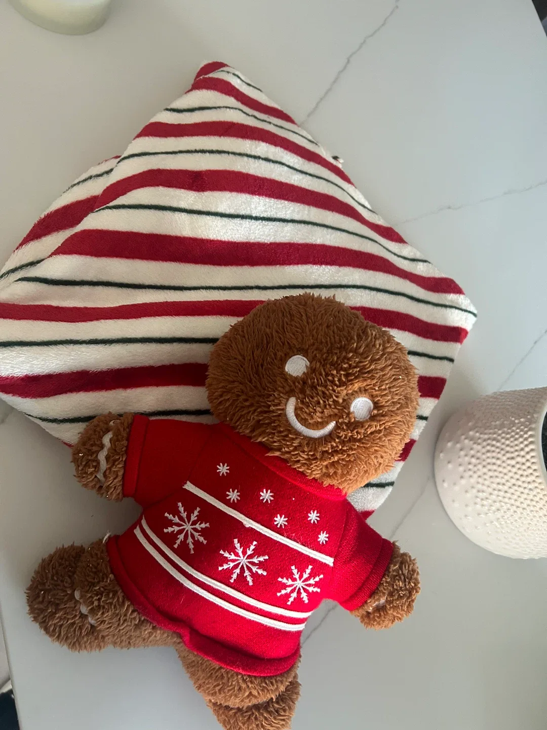 Gingerbread Plush with super soft Blanket thumbnail