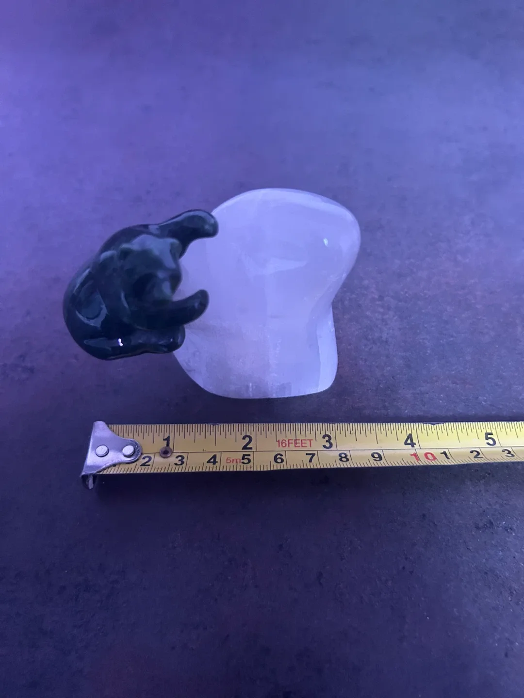 Vintage Jade Bear on Selenite Crystal image indicator(8)