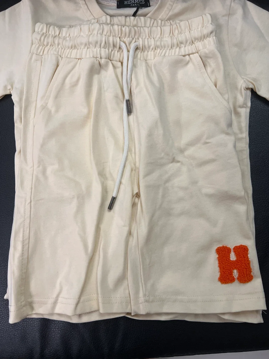 Hermes Kids Beige T-Shirt & Shorts Set - Size 128-134 image indicator(2)
