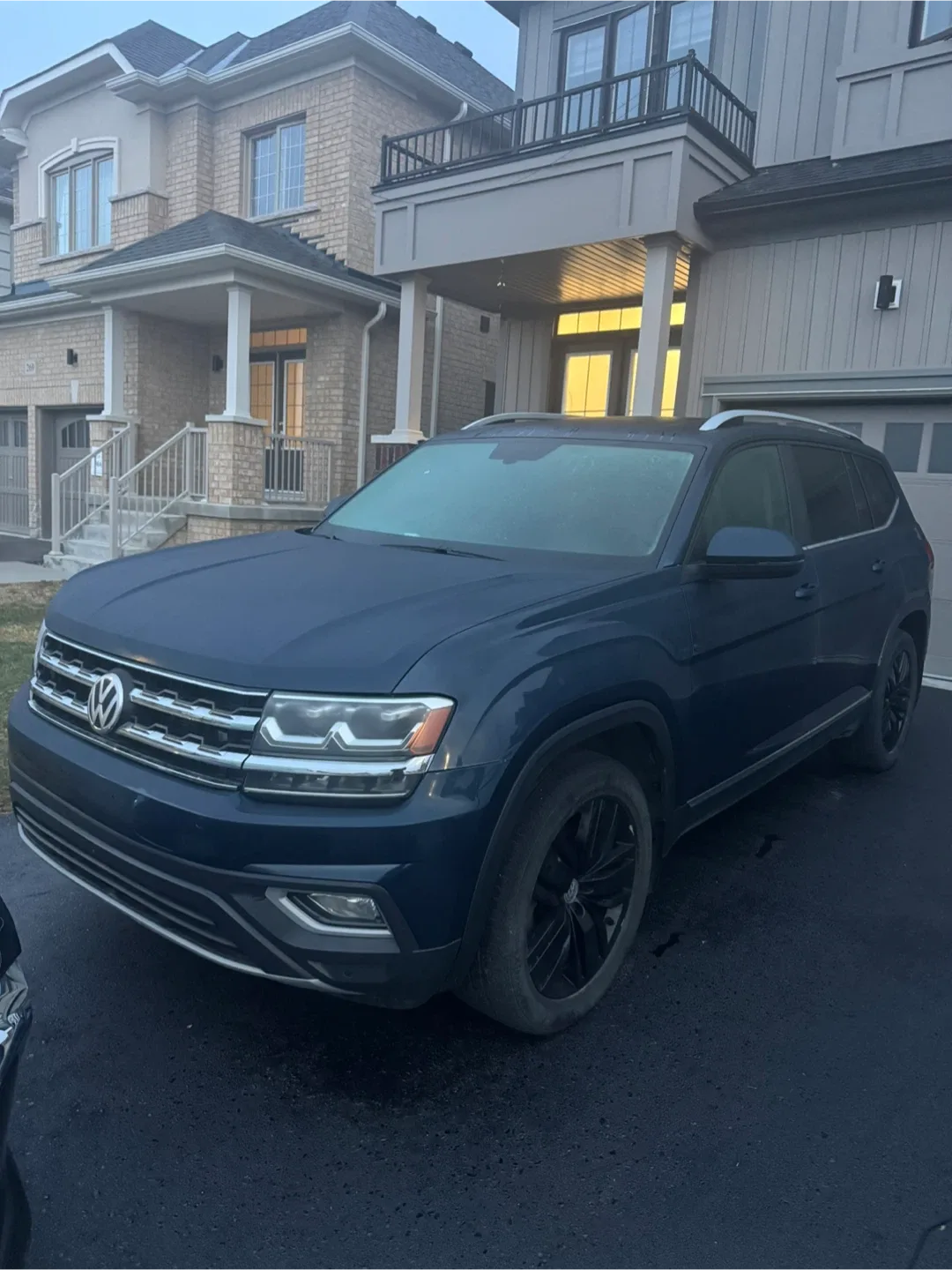 2019 Volkswagen Atlas-Highline- Fully Loaded