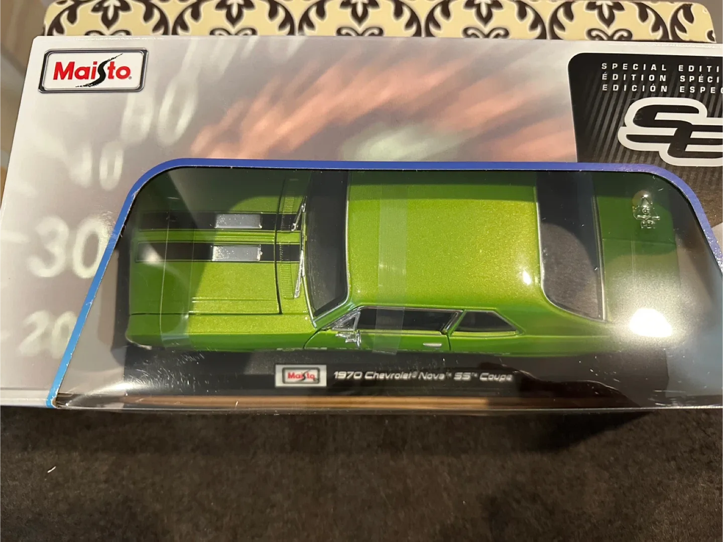Maisto 1970 Chevrolet Nova SS Coupe Diecast Car - Green image indicator(3)