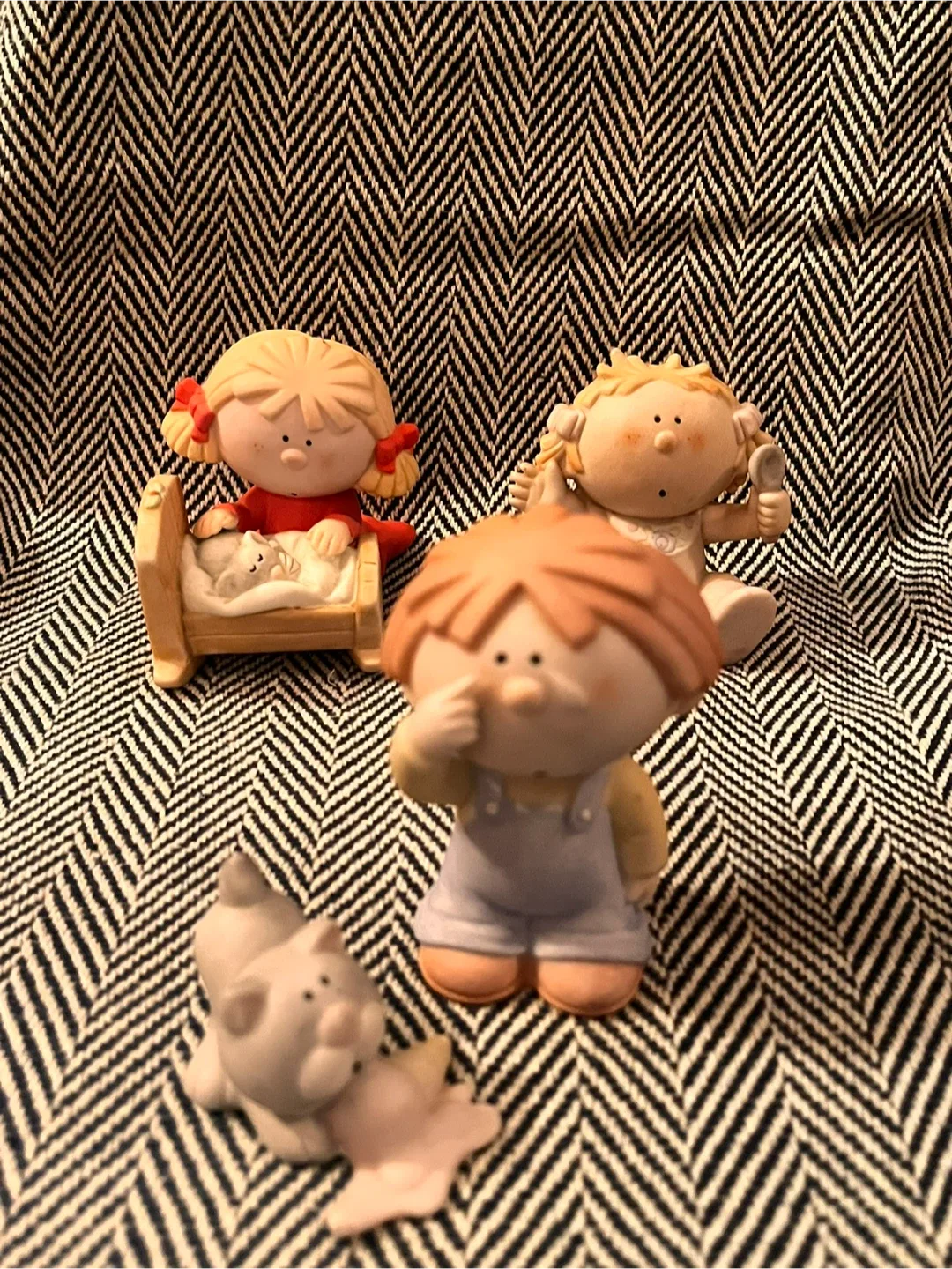 Lot of 7 Vintage Bumpkin Figurines image indicator(2)