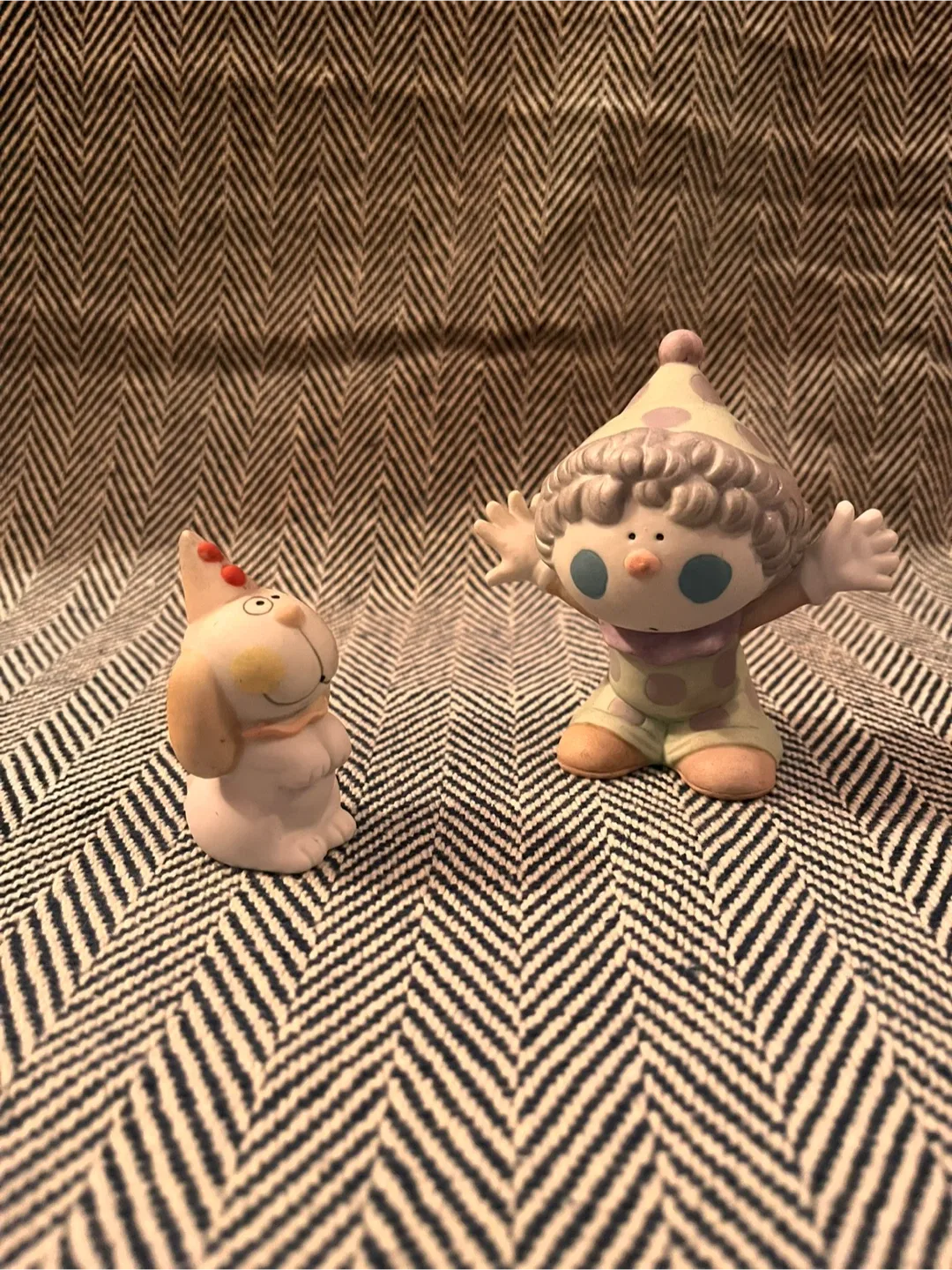 Lot of 7 Vintage Bumpkin Figurines image indicator(9)