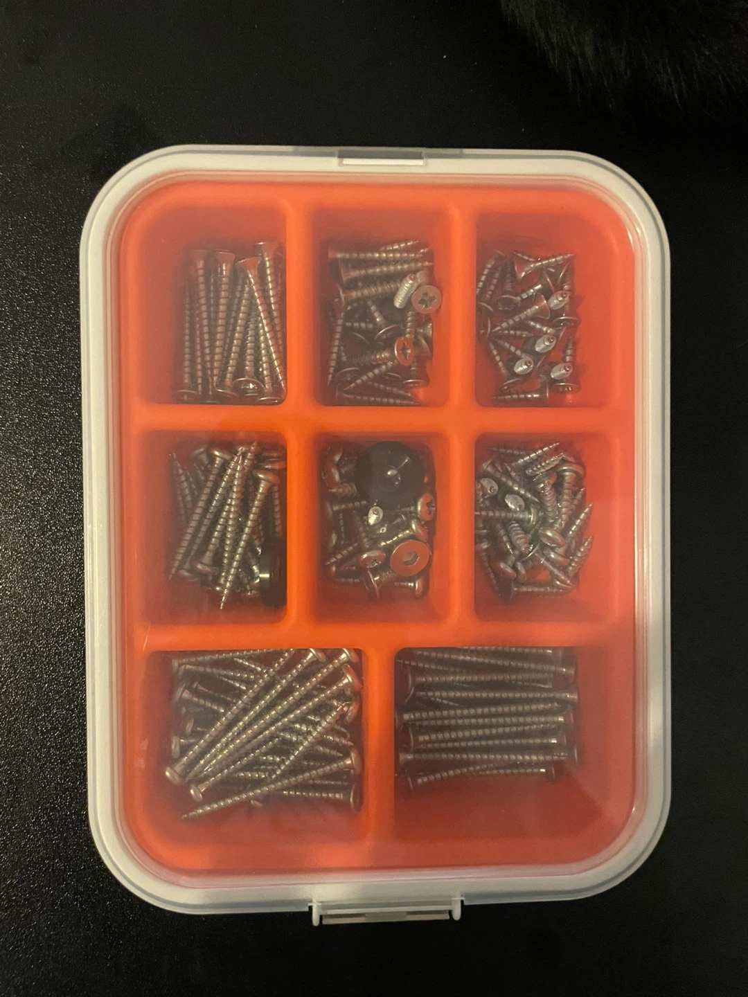 Screws with Organizer