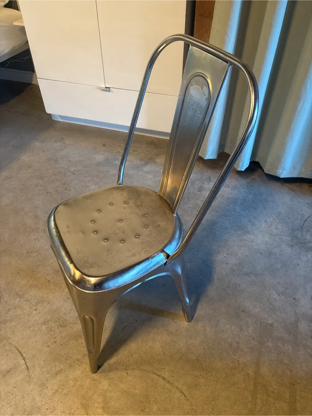 Metal Dining Chair - Silver image indicator(3)