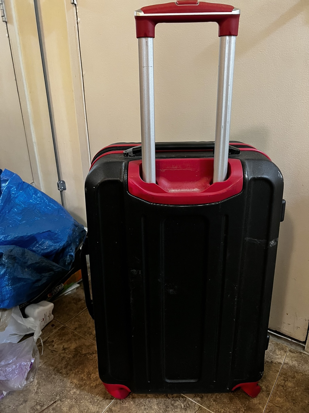 Olympia Luggage - Black & Red Trim - photo 3