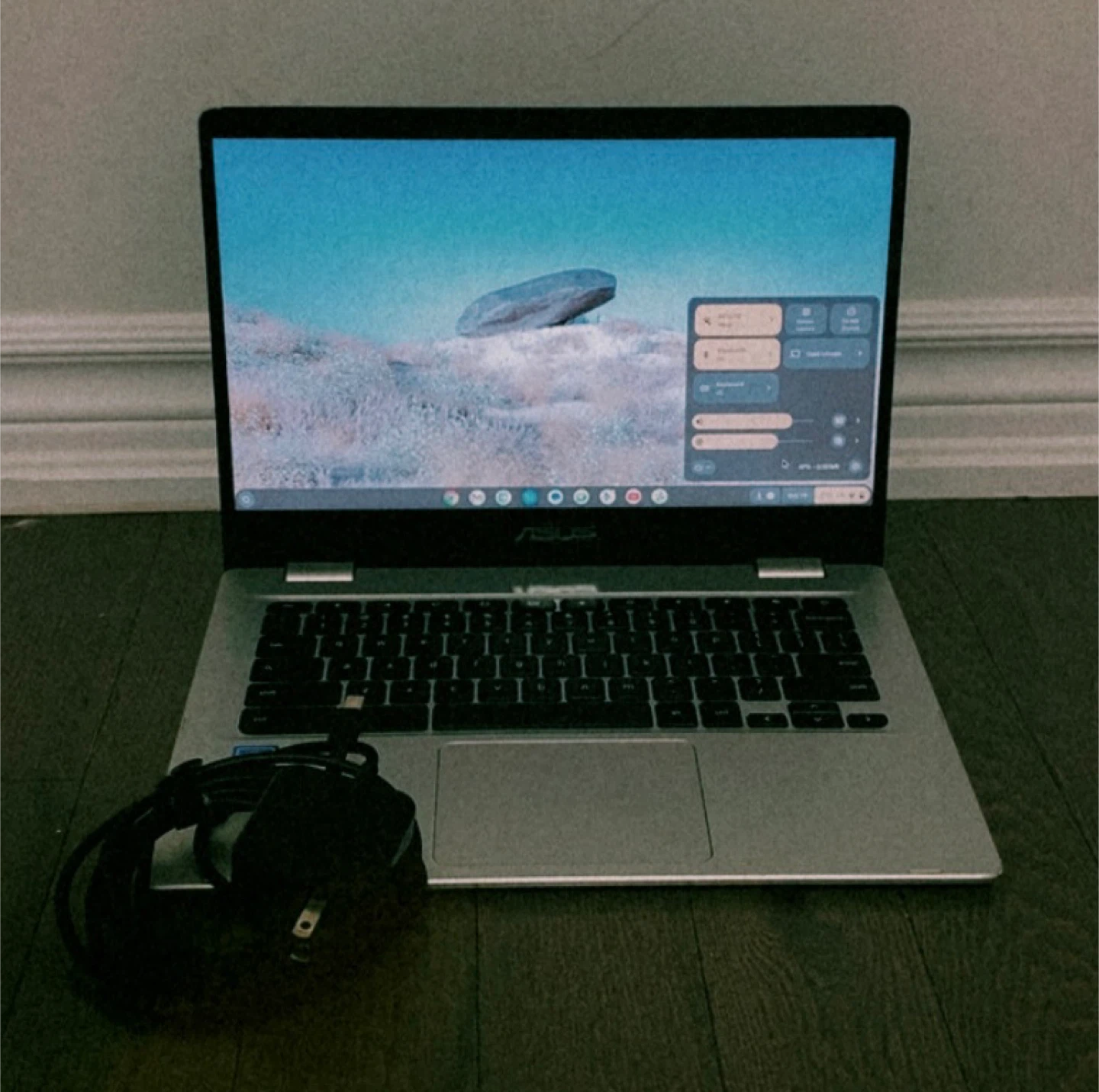 ASUS C423N Chromebook