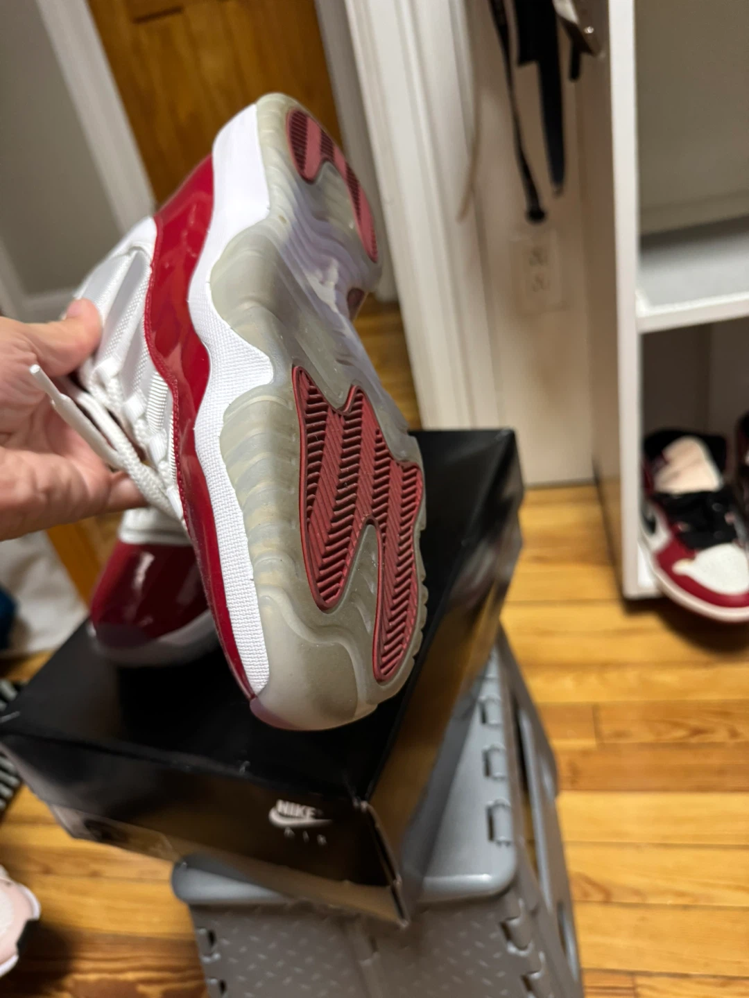 Air Jordan 11 Retro Cherry Size 8.5 - photo 3